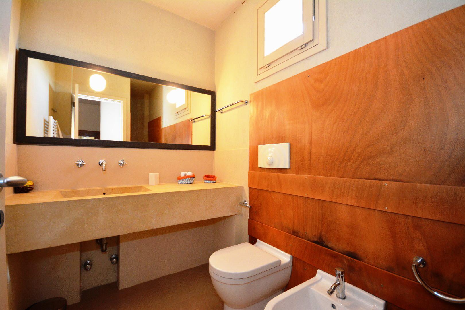 Guest House B - Suite Angoli Paralleli chambre double B salle de bain