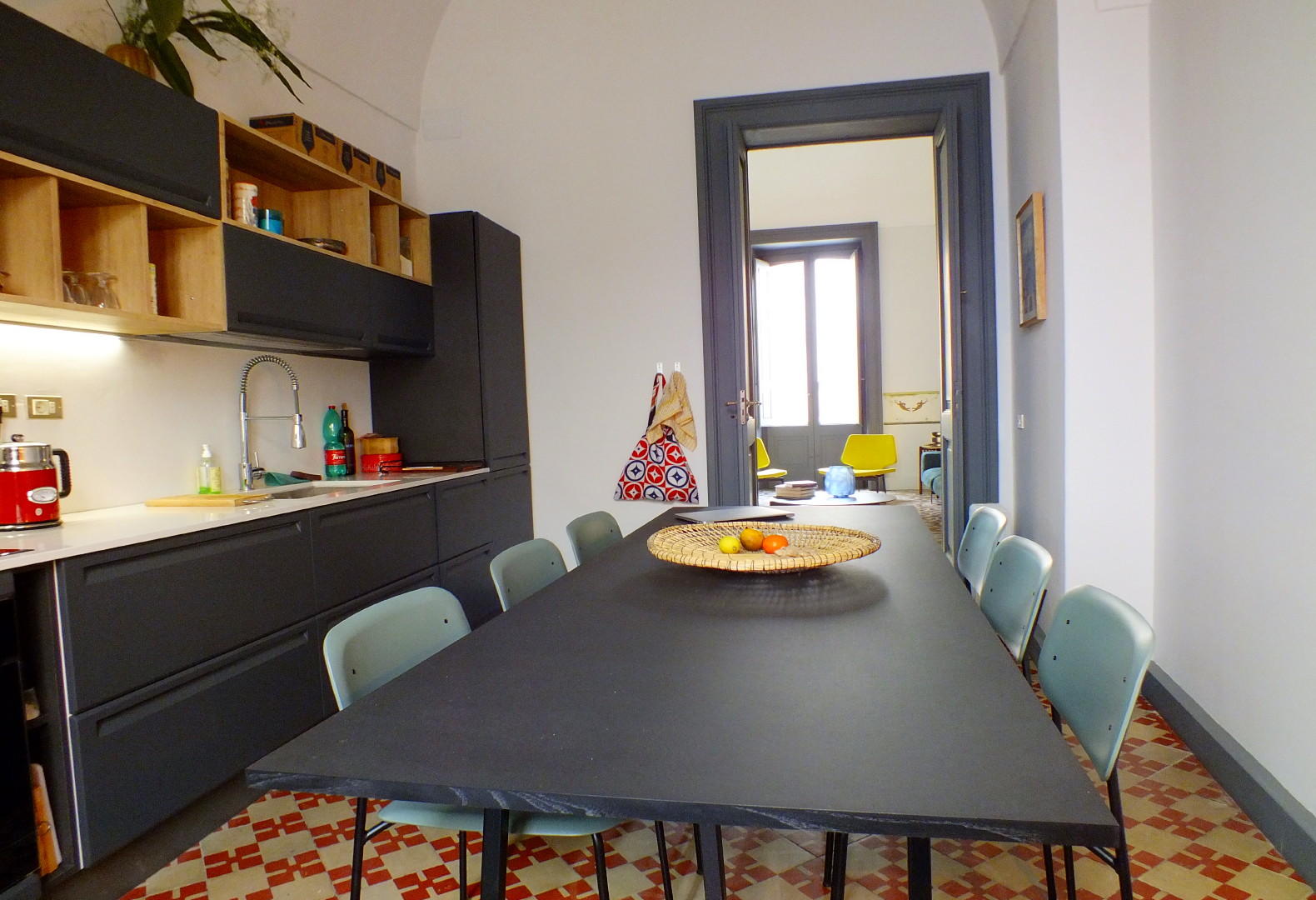 First floor - Kitchen & dining table