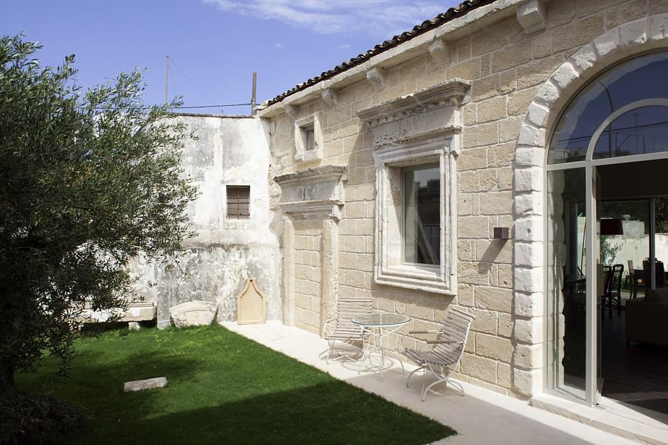 Courtyard main entrance