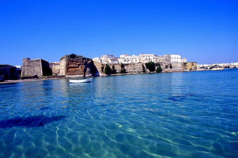 Otranto dock - Crystal clear water