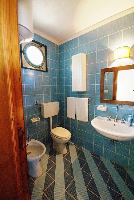 Dépendance Dépendance - chambres doubles salles de bain