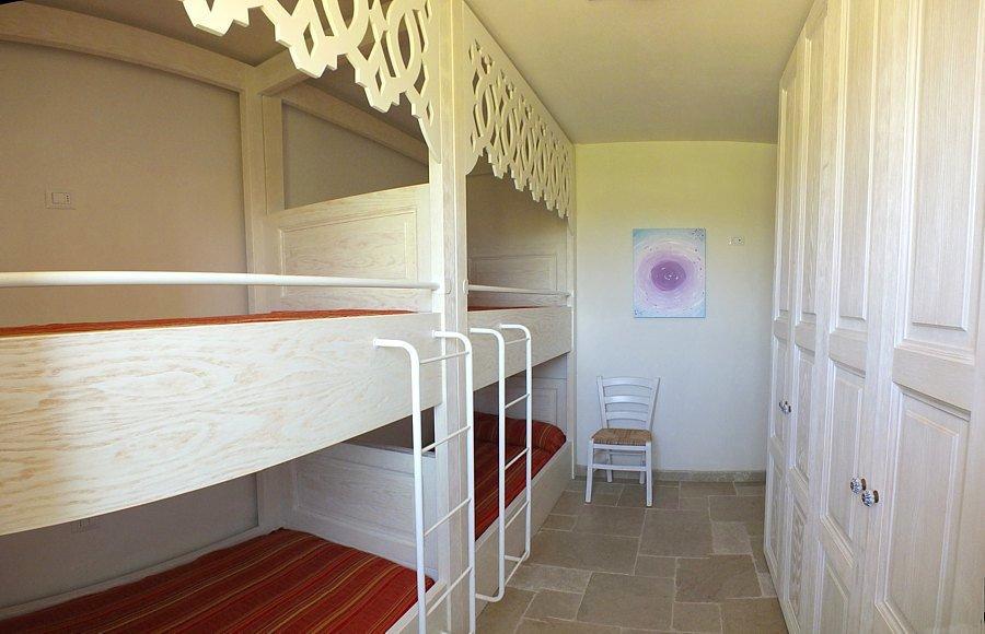 Units A-B - Bedroom with 2 bunk beds