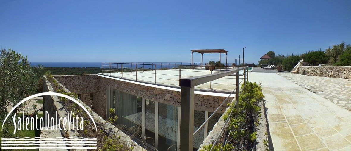 Giardino - Terrazza con piscina