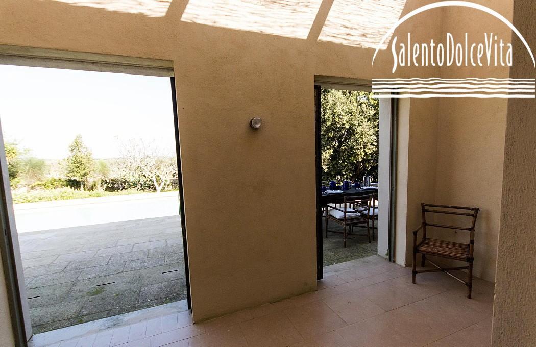 Veranda con accesso alla sala pranzo