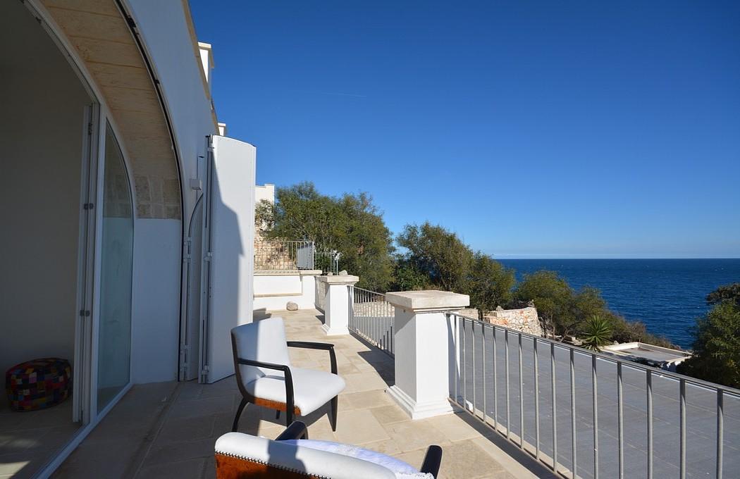 Premier étage - chambre double A - terrace avec vue sur la mer