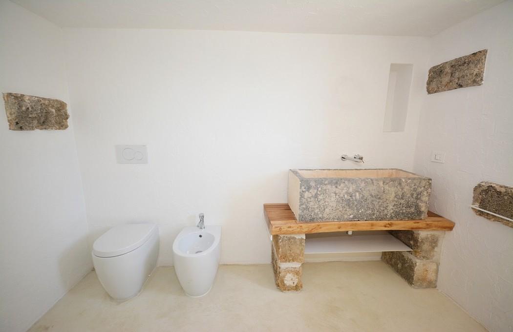 Annex - Double bedroom - Bathroom