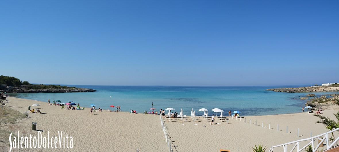 Wide sandy beach at 50 mt from the house