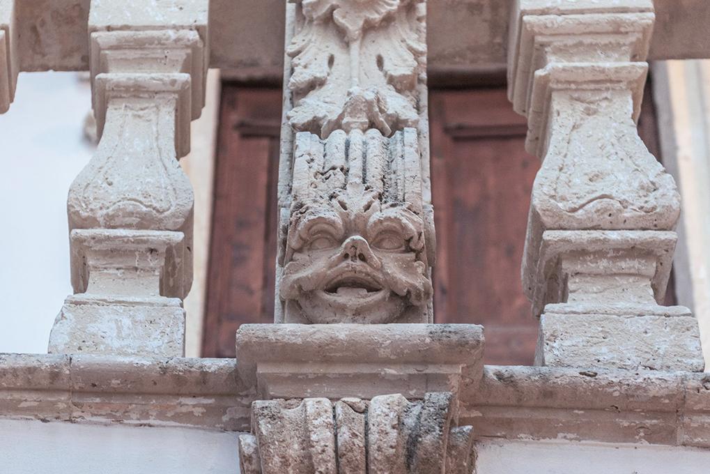 Chiostro main entrance - detail