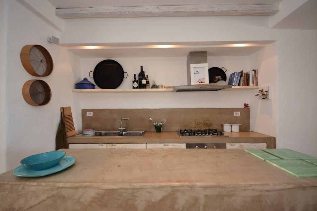 Kitchen - Dining area