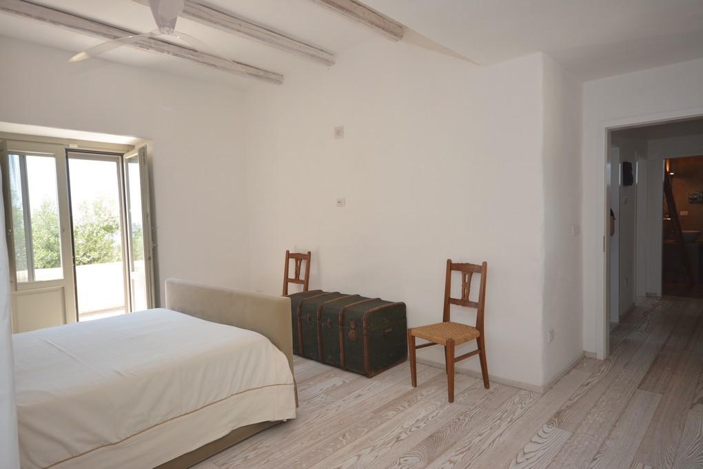 First floor Double bedroom A