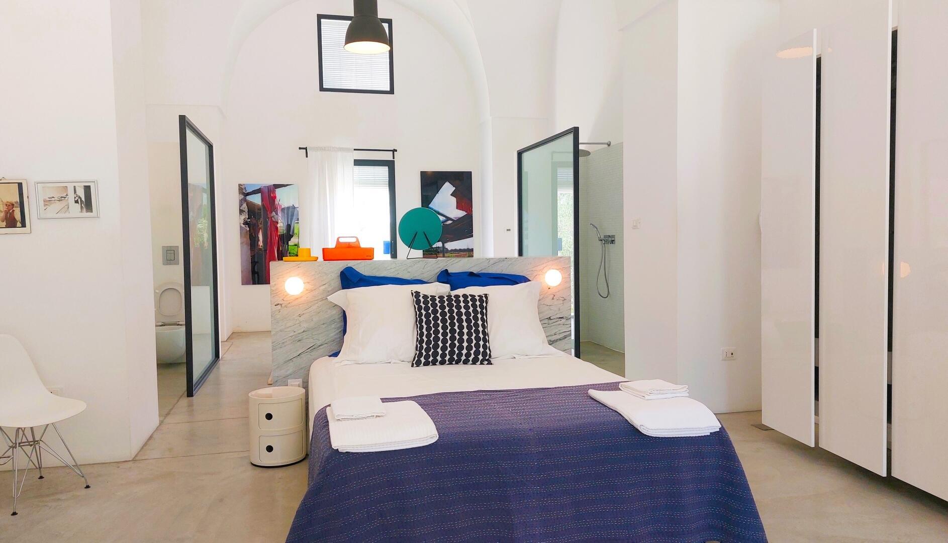 Chambre principale - baignoire
