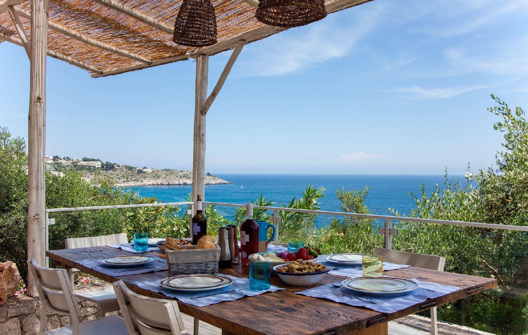 Main_house_furnished_terrace_sea_view (1)