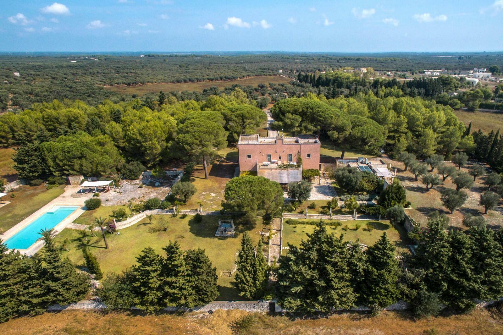 property & garden view 