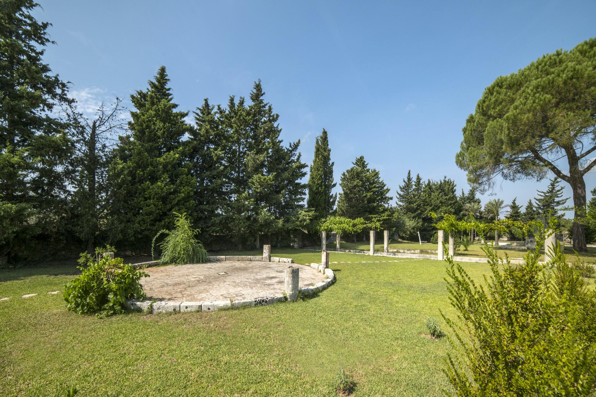 Giardino - l‘aia antica