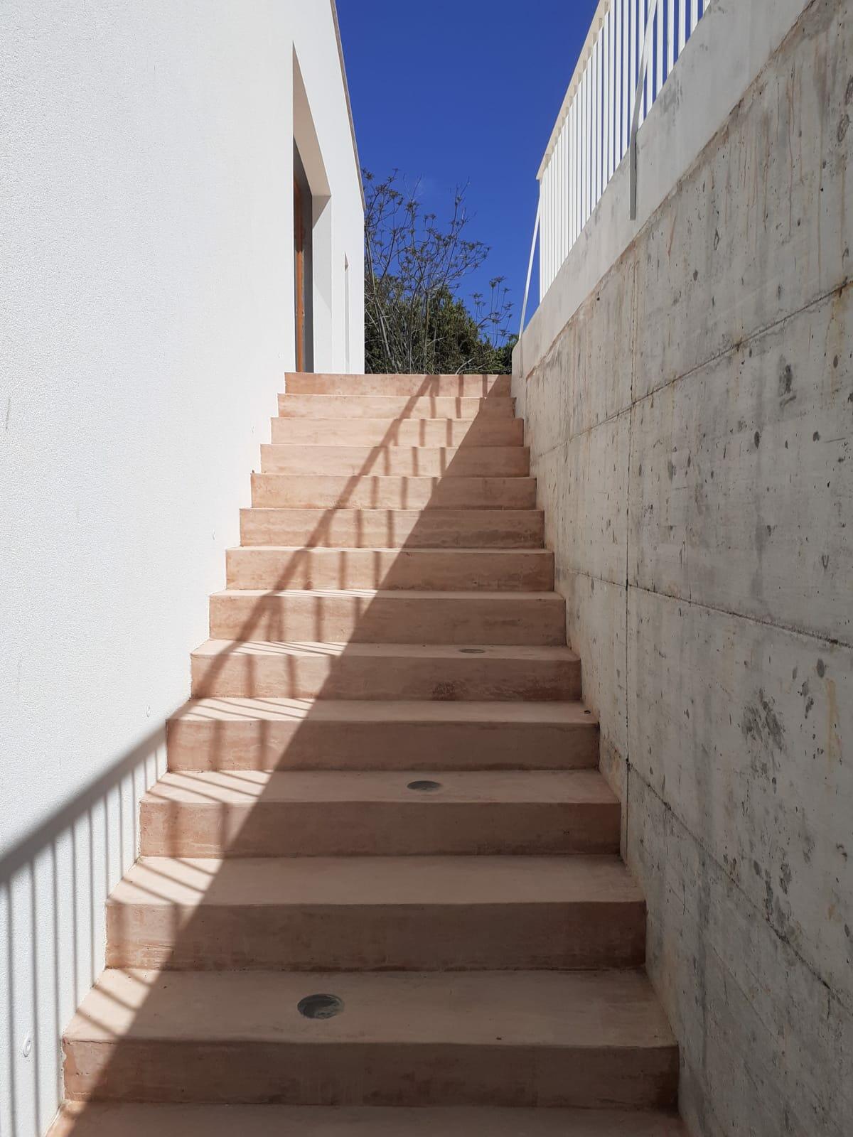 Outdoor Staircase to basement & Double bedroom D