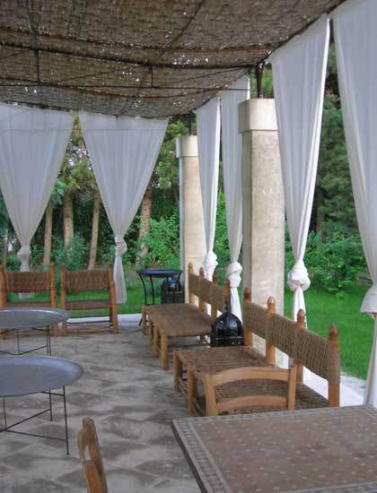 Common furnished patio