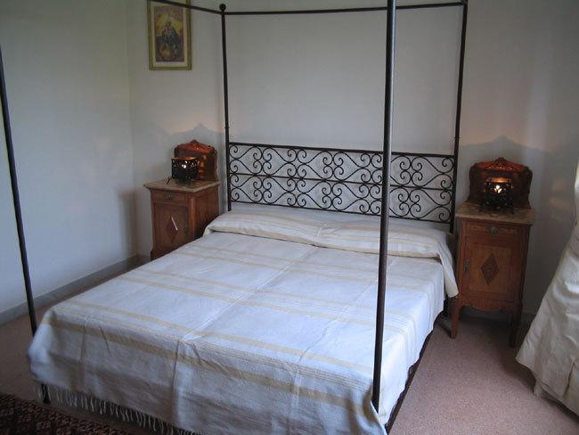 Lantana 1 & 2 - Double bedroom