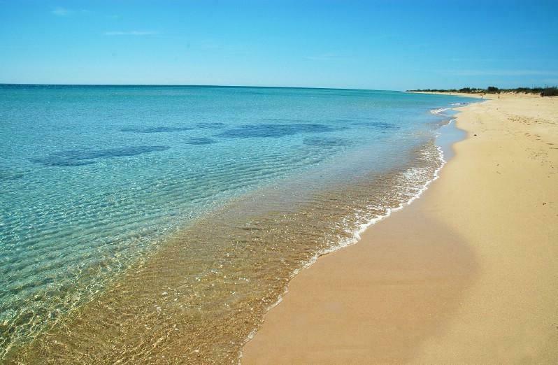 plage de sable Pescoluse & Maldives del salento