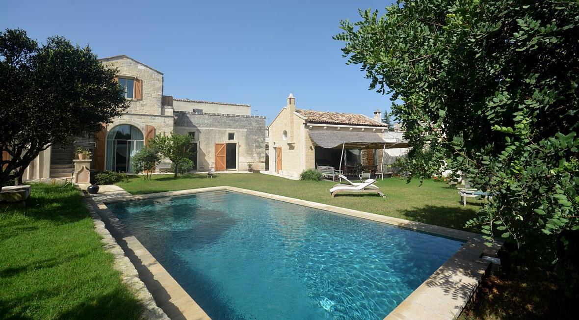 Charme Avec Piscine Privée Pouilles Italie