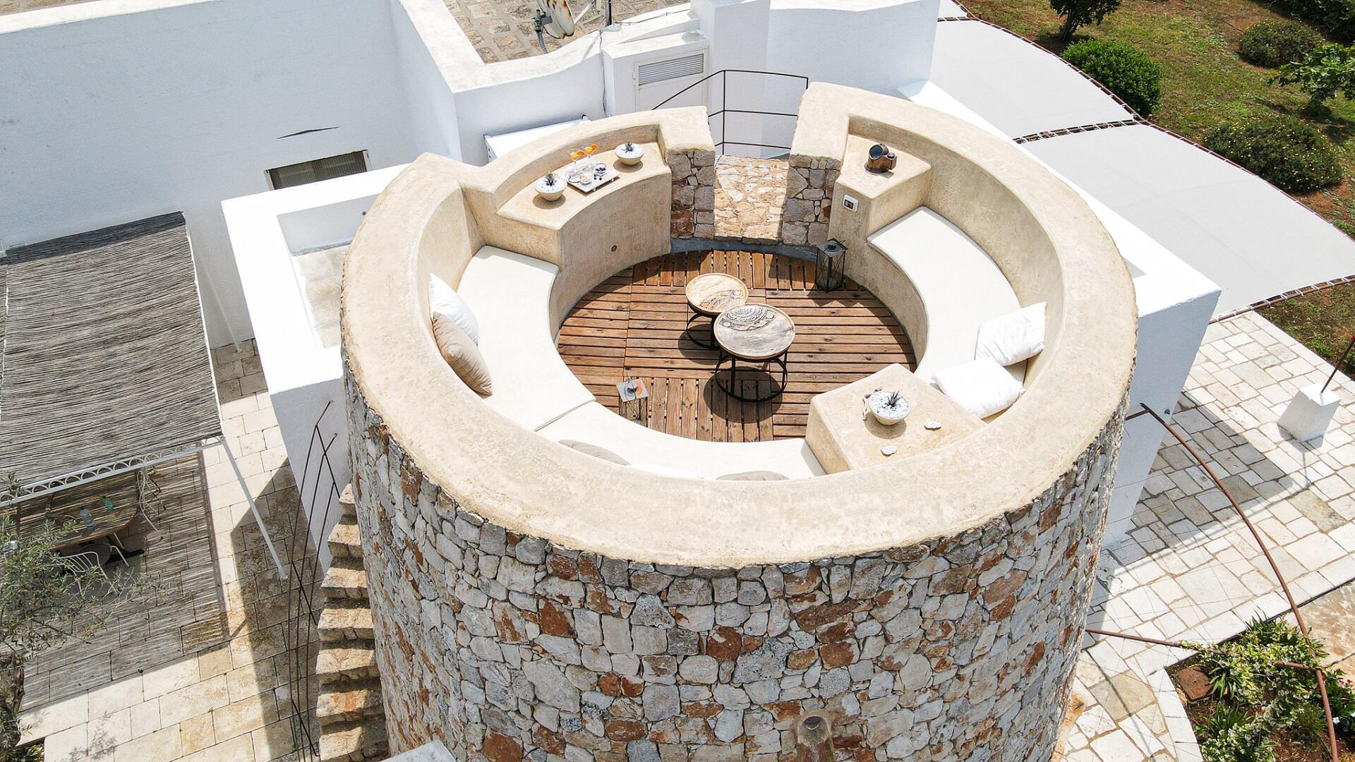 Upper level roof top sea view