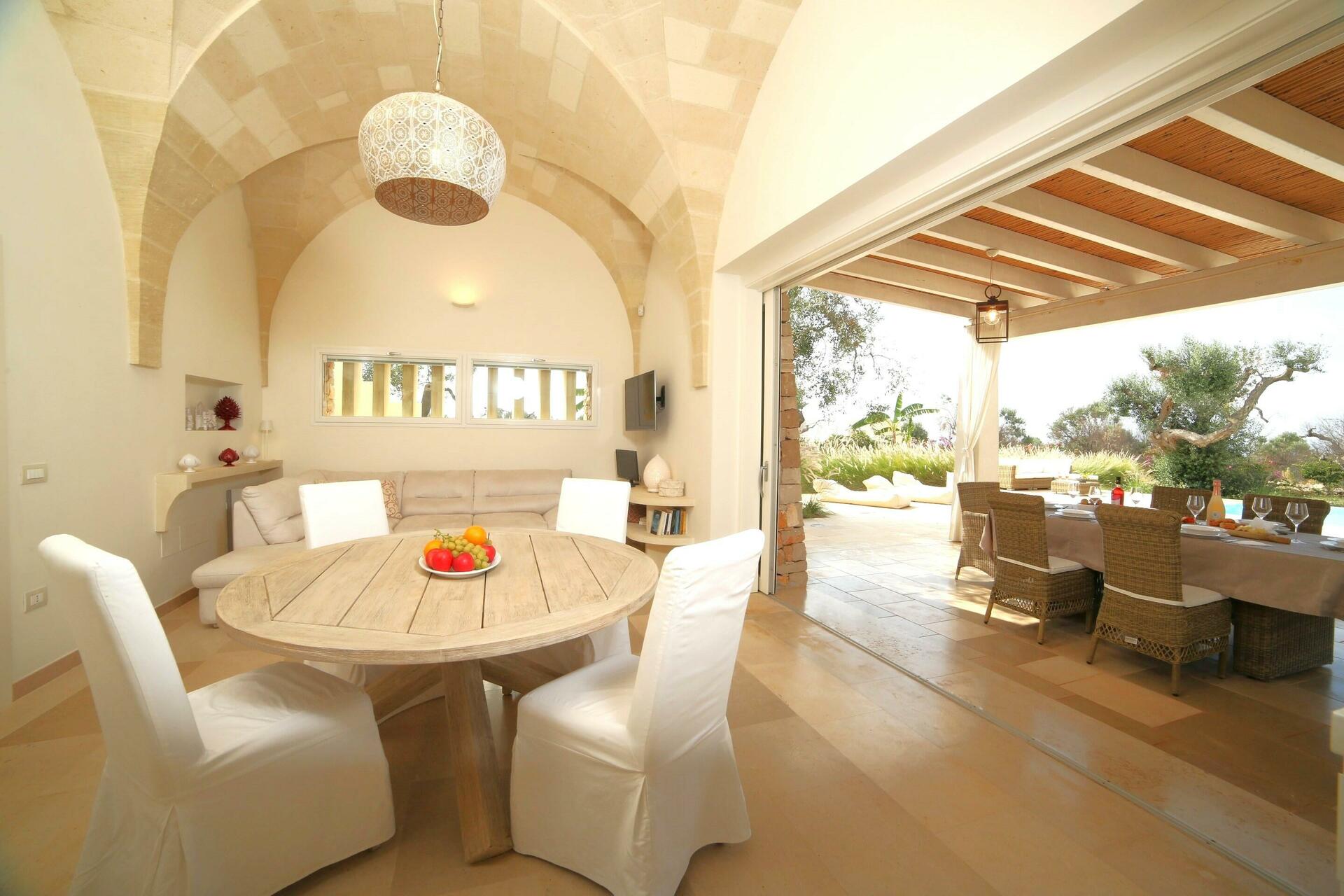 ground floor - living area with kitchen and dining table