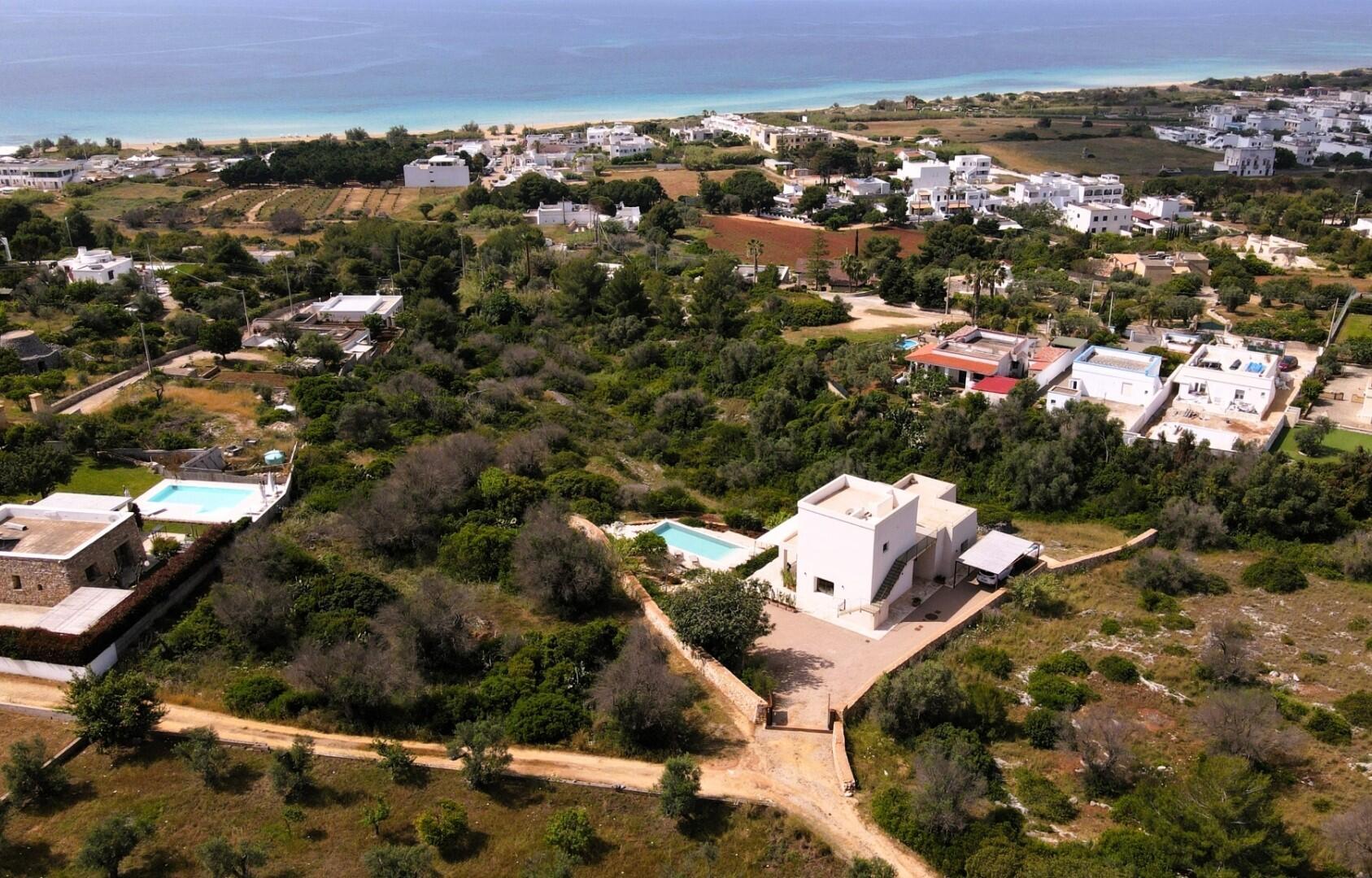 VILLA DORA