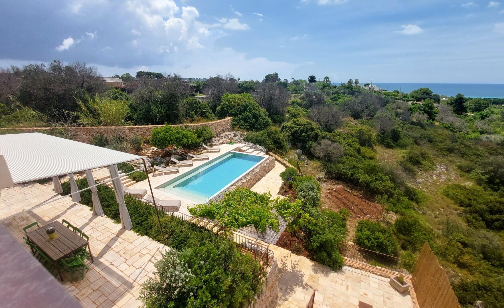 VILLA DORA