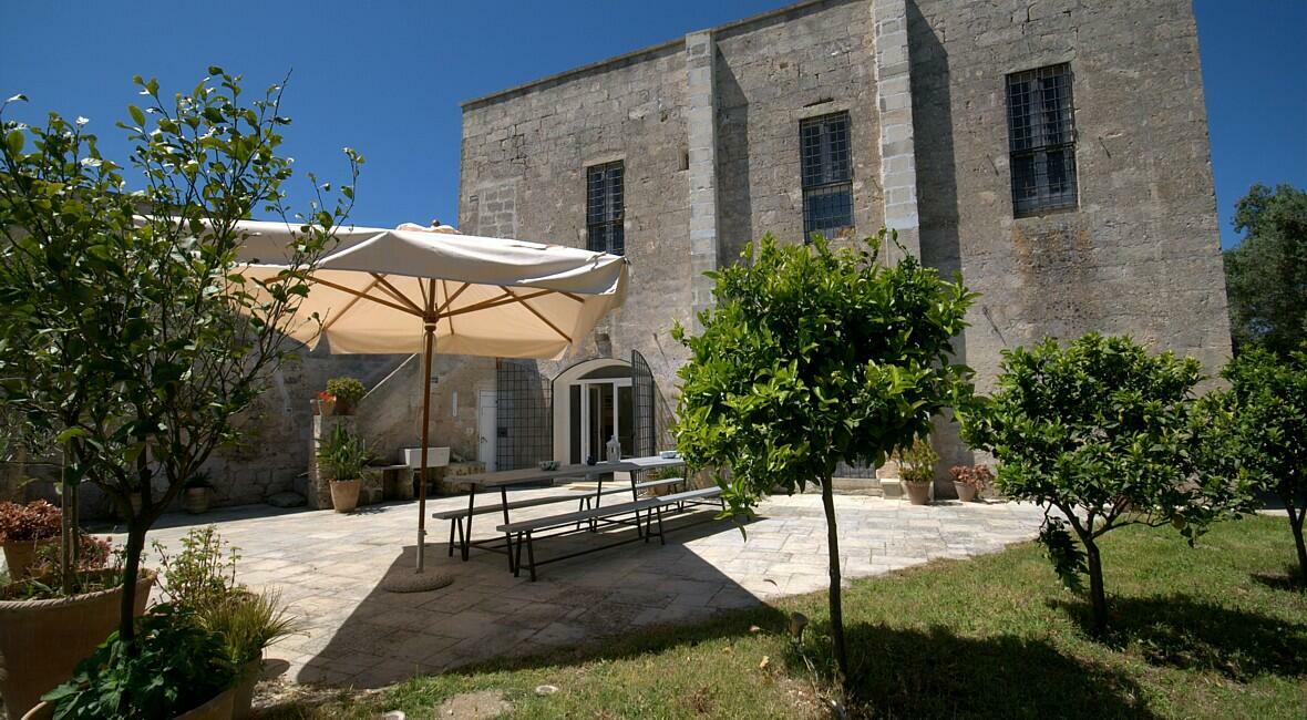 Outdoor dining area