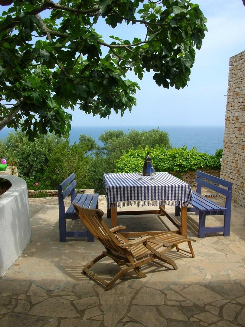 VILLA GRECALE