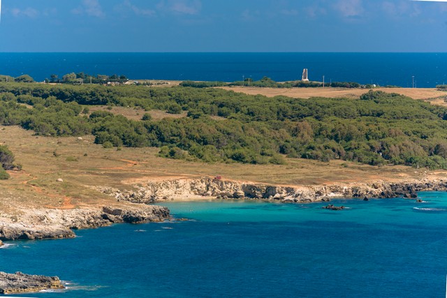 La mer, les côtes et le paysage du Salento